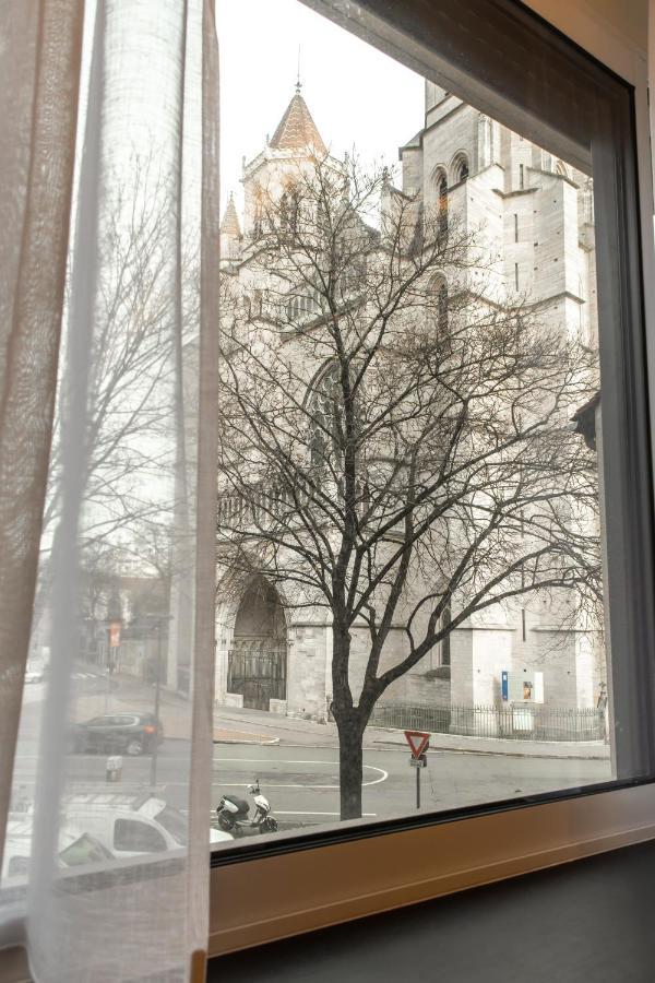 Romanee 6 Personnes Vue Cathedrale 2 Places De Parking Dijon